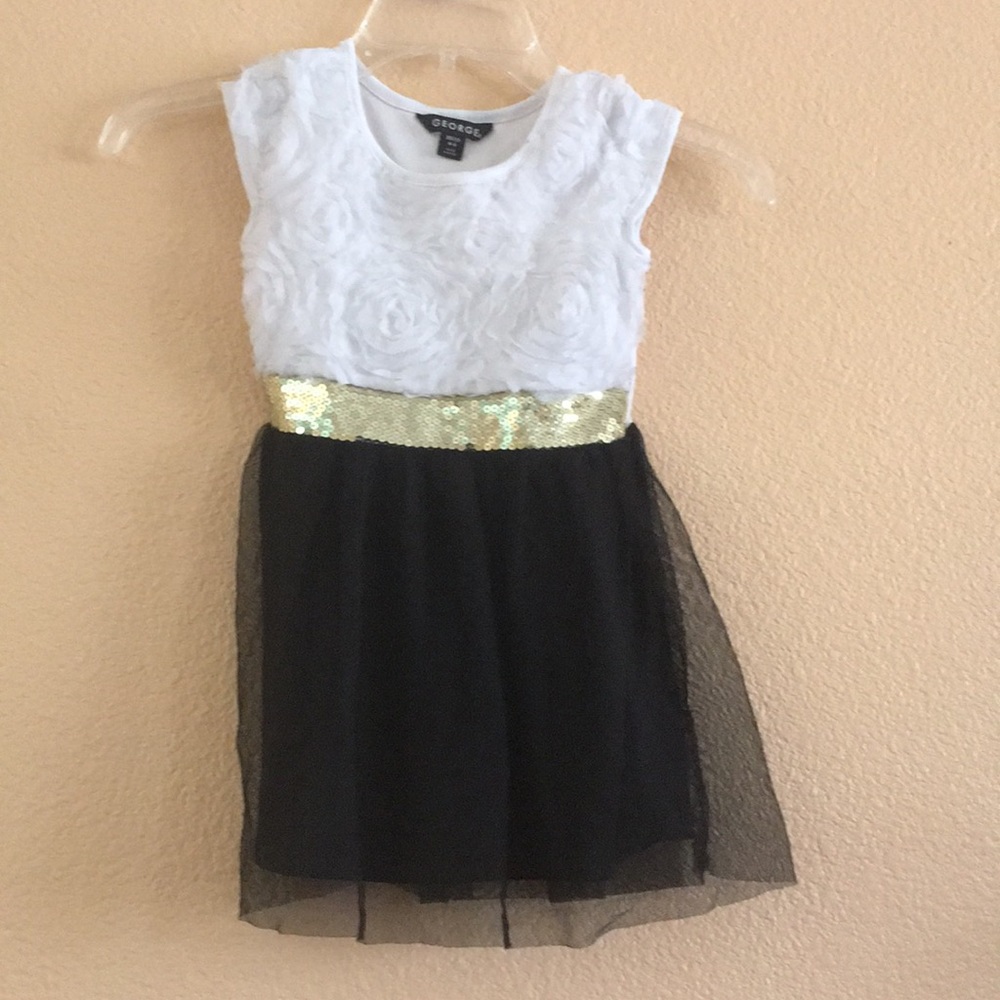 Girls dress